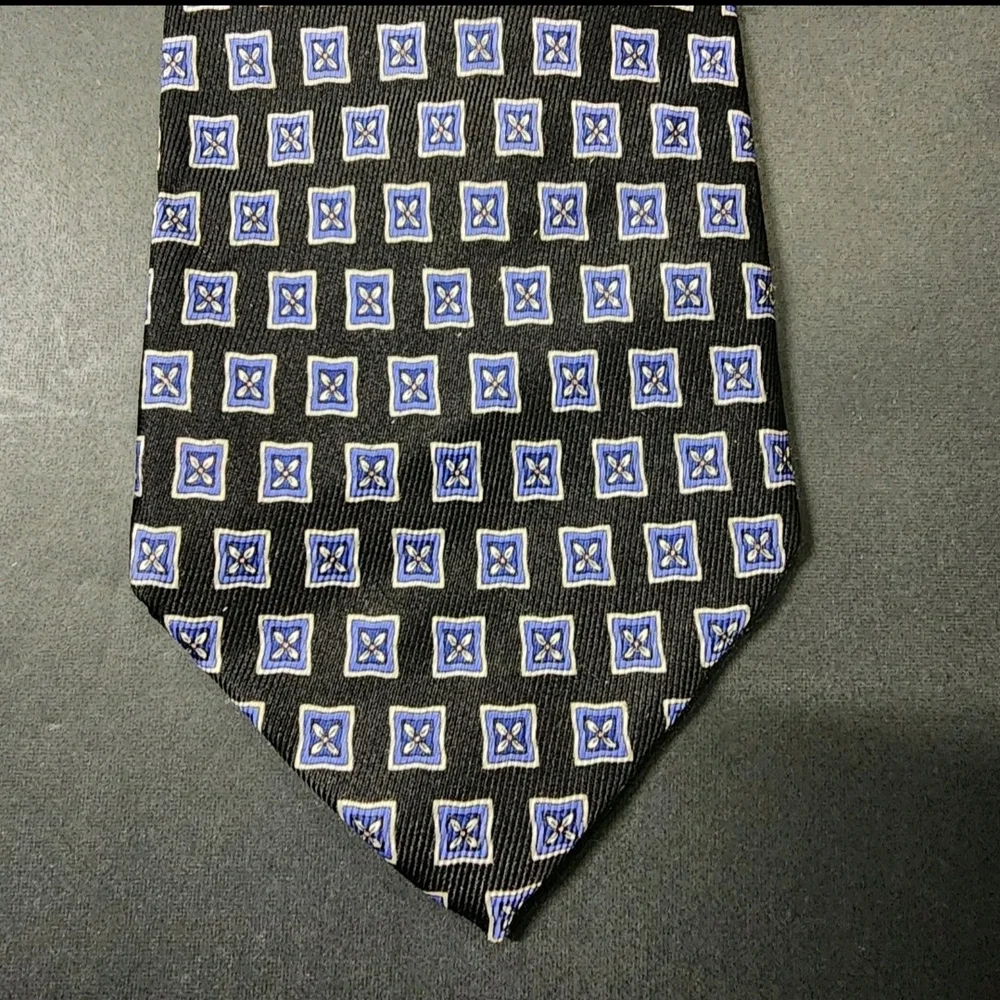 Handcrafted‎ for Nordstrom by J Z Richards 100% Silk Mens Necktie Tie Black-Blue